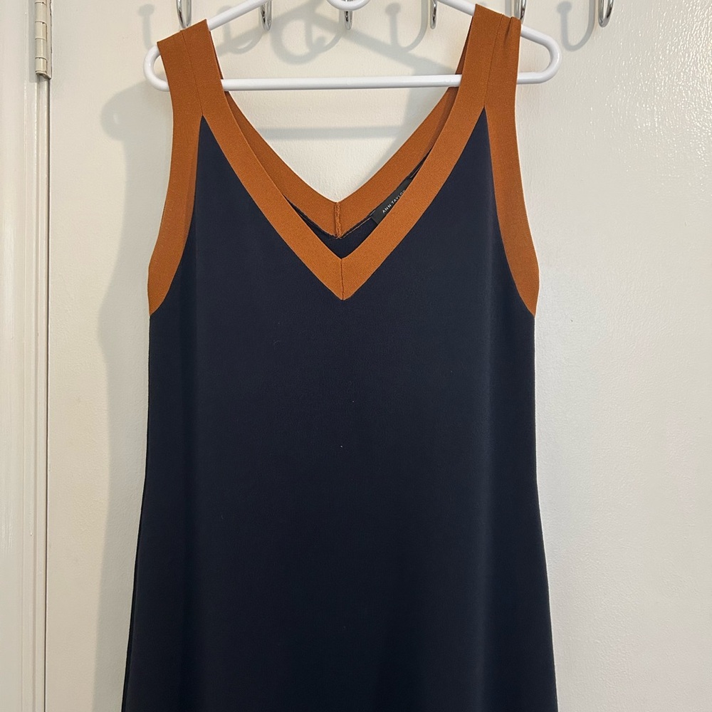 Like new Ann Taylor Navy Maxi Dress with Tan Trim size M - Picture 2 of 8